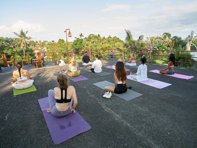 yoga teaching retreat